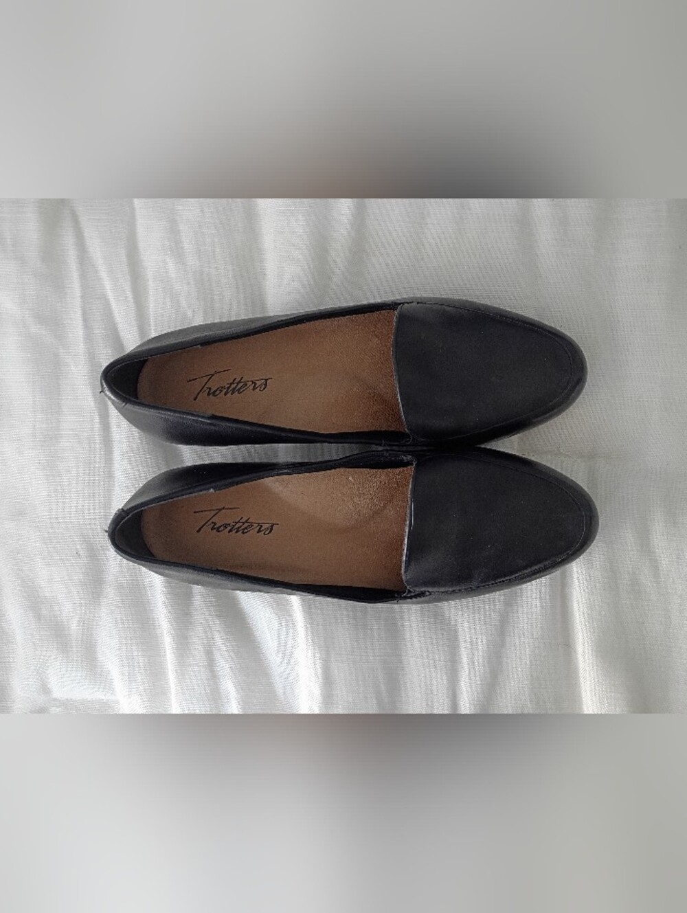 Trotters Monarch Loafer View 6